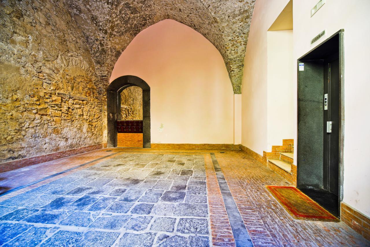 Bed And Travel Apartment Dogana Regia 15 Σαλέρνο Εξωτερικό φωτογραφία